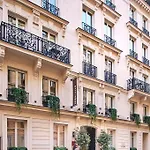 Mayflower Hotel